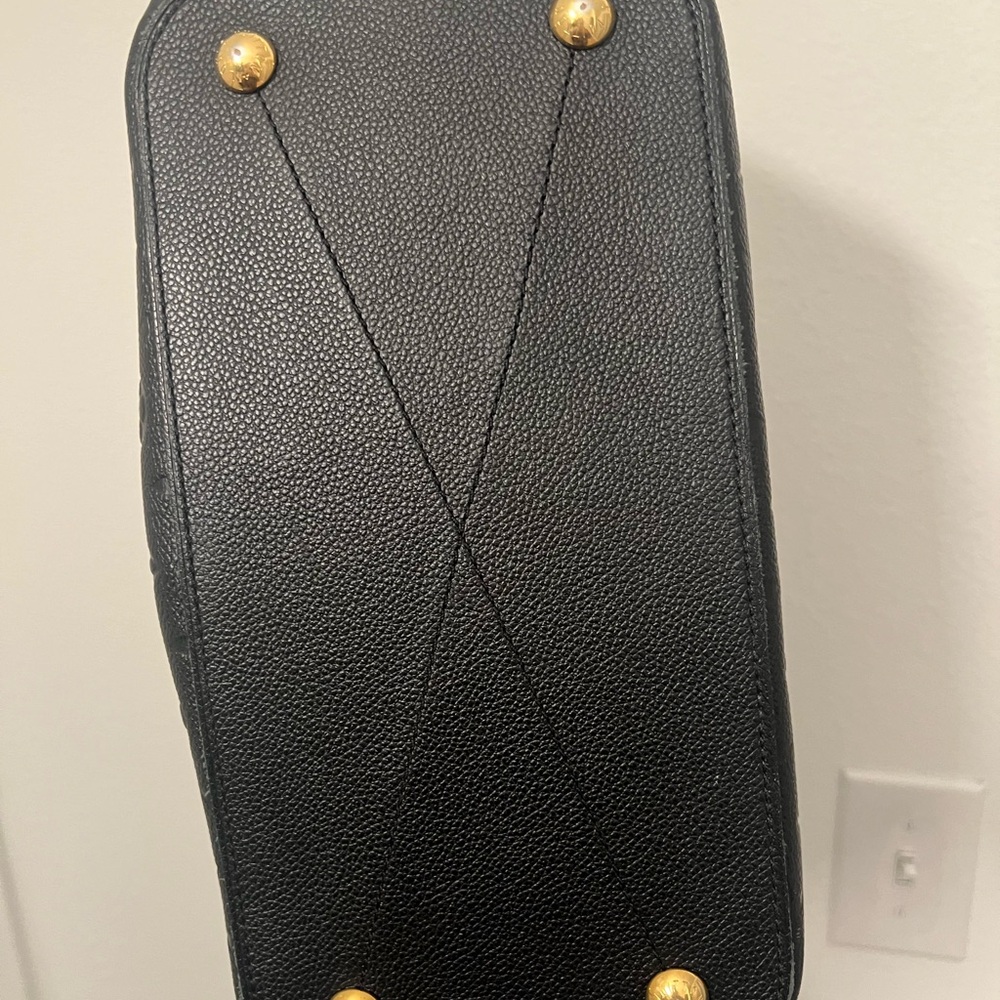 Louis Vuitton Black Monogram Handbag - Picture 7 of 16